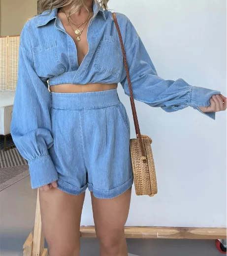 

Denim Shirt Deep V-Neck Long Sleeved Top and High Waisted Straight Leg Sexy Shorts Set, Women's Elegant Slim Fit 2-Piece Set