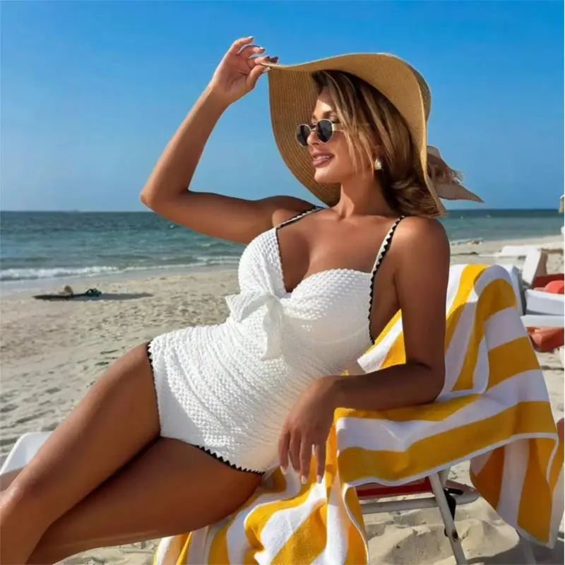 

Women One Piece Swimsuit Custom Design Elegant Slim Fit Bathing Suit New Arrival Fashion Trendy Swimwear