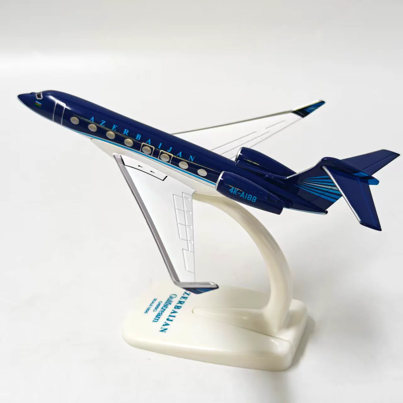 1:200 Scale New Release 16cm Gulfstream G650 Azerbaijan Airlines