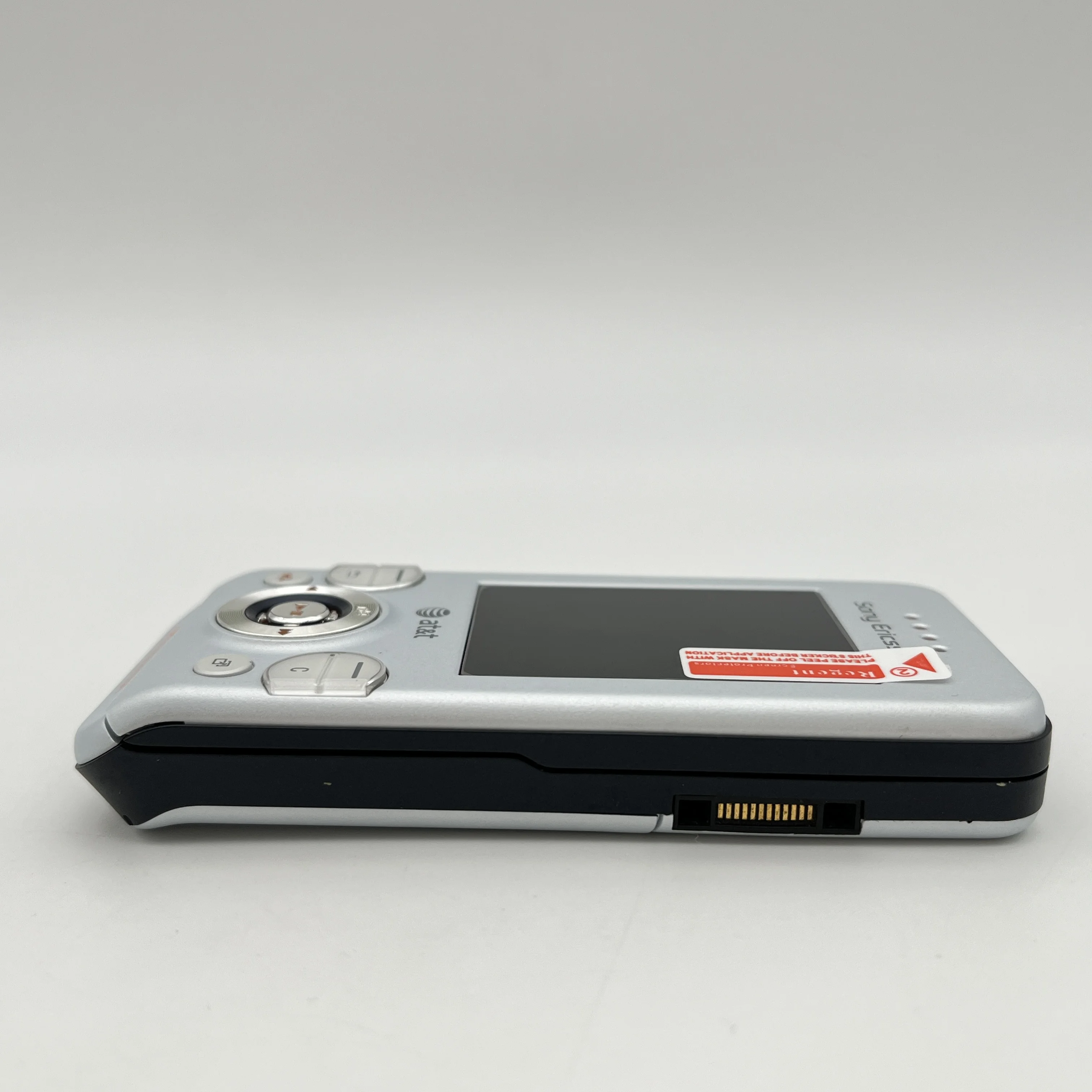 Sony Ericsson W580 Remodelado-Original 2.0 polegadas 2 MP Celular Frete Grátis Alta Qualidade