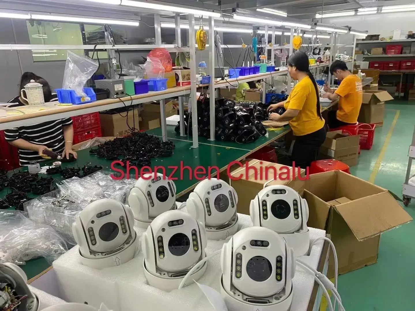 5MP 30X Zoom Pelacakan Manusia Nirkabel Full HD Ptz Lte 4G Kamera Jaringan Lampu Ganda Untuk Luar Ruangan