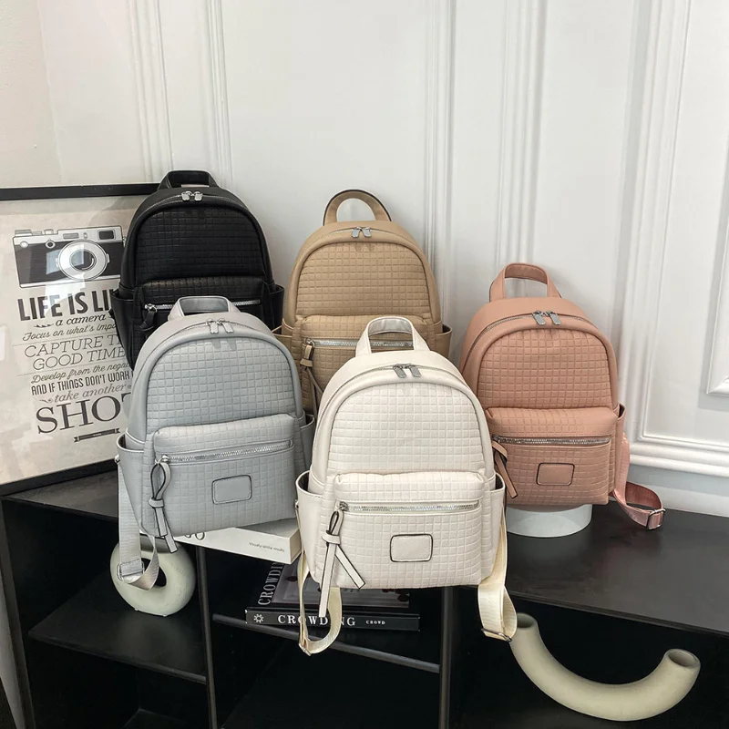 단색 캐주얼 신상 패션 심플하고 신선한 트렌디한 가벼운 대용량 백팩