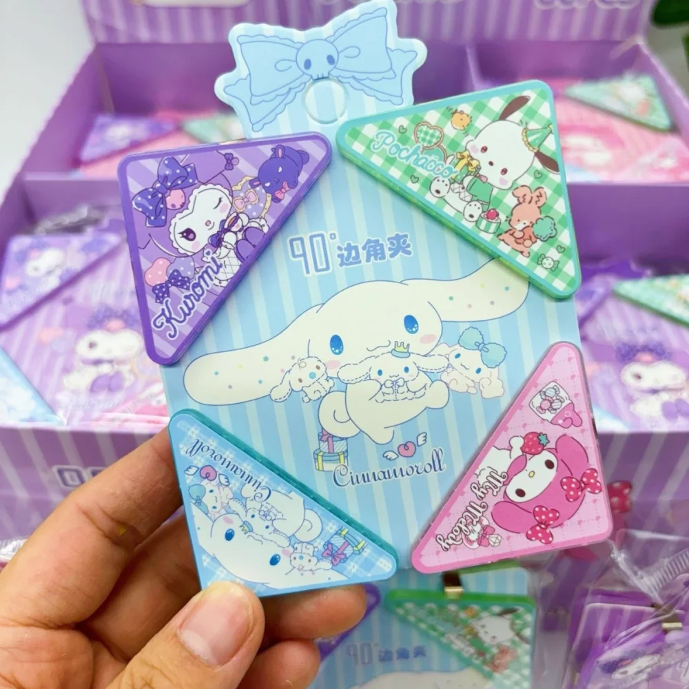 

4Pcs/Set Kawaii Sanrio MymelodyTriangle Clip Cartoon Kuromi Cinnamoroll Students Book Paper Corner Clip Binder For Desk Storage