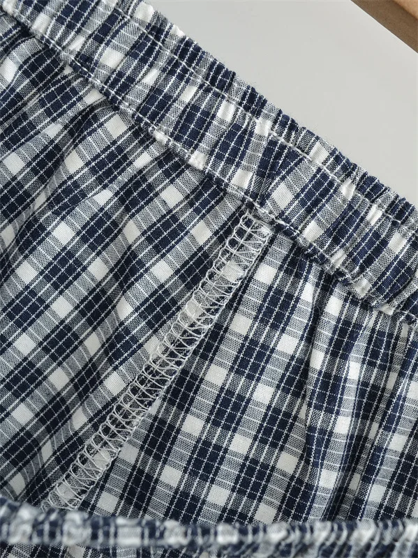 Sweet Little Girl's All-Match Two-Button Striped Summer Shorts Loose Casual Home Wear Slimming Hot Pants for Women