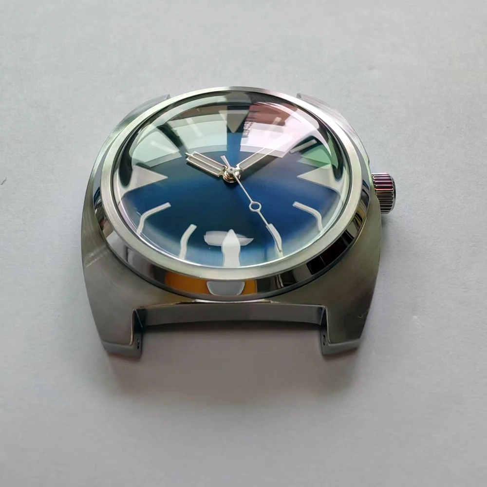 Große Herrenuhr, mechanische Armbanduhr, Automatik, Vintage 1960, Uhr Vostok Amphibia, Handaufzug, rechteckige Uhr. – Detail 9