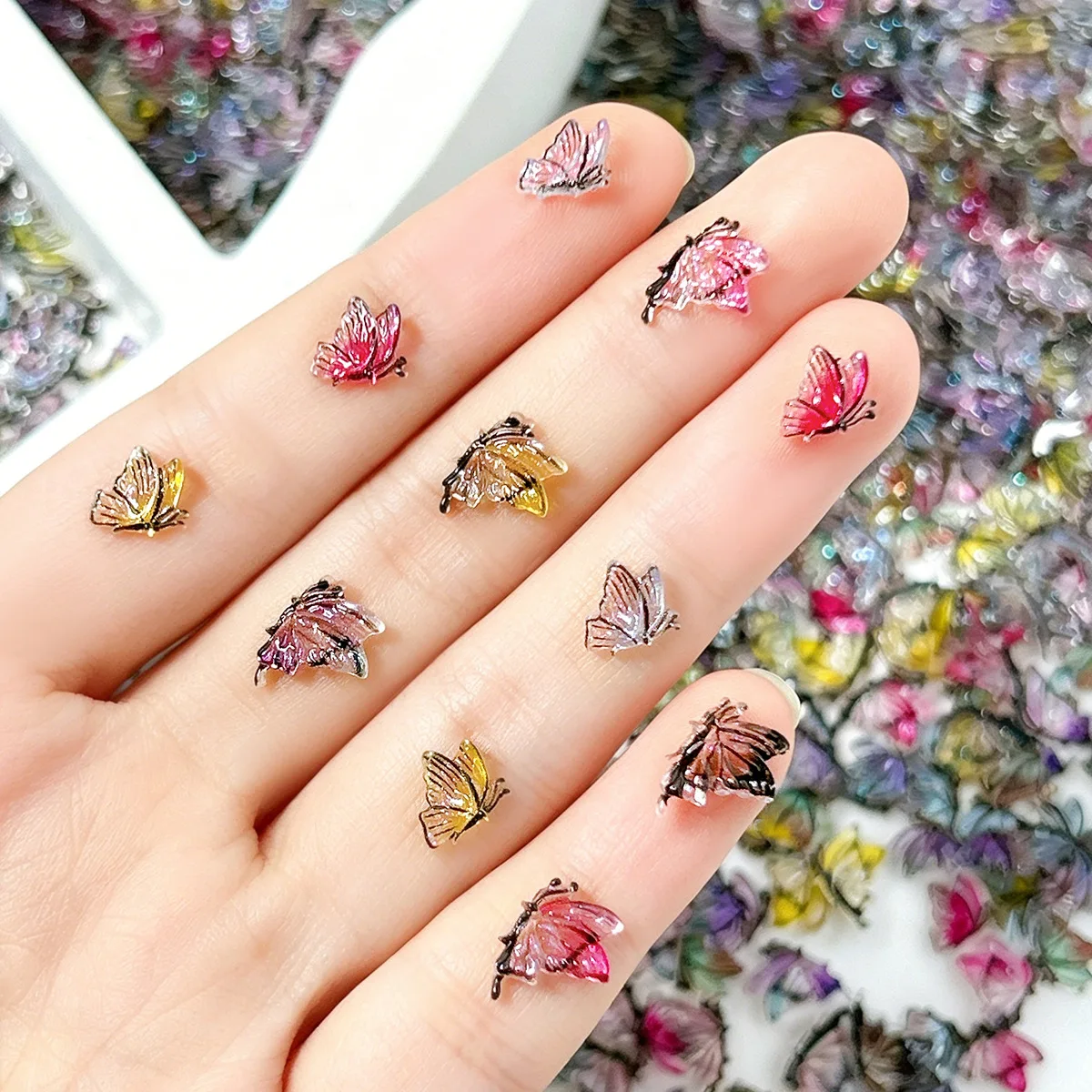 100pcs Mixed Butterfly Nails Charm Design 3d Retro Black Edged Stain Half Winged Butterfly Parts Nail Art Decoration Rhinestones