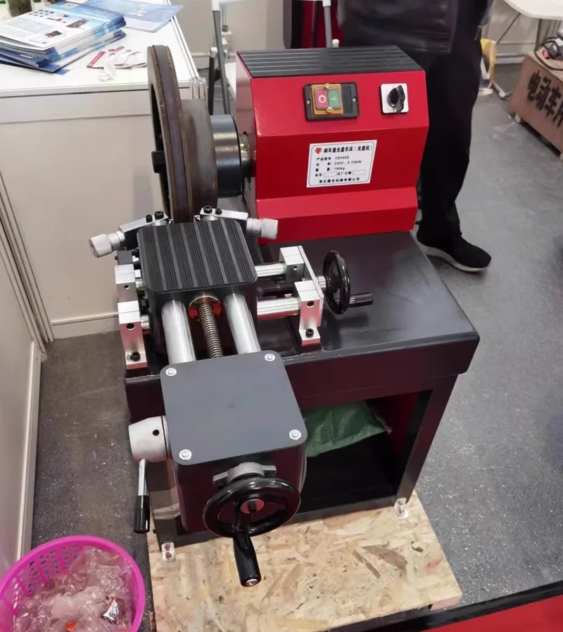 Car Brake Disc Repair Machine Brake Disc Machine, Lathe, Cutting Machine, Disc Grinder