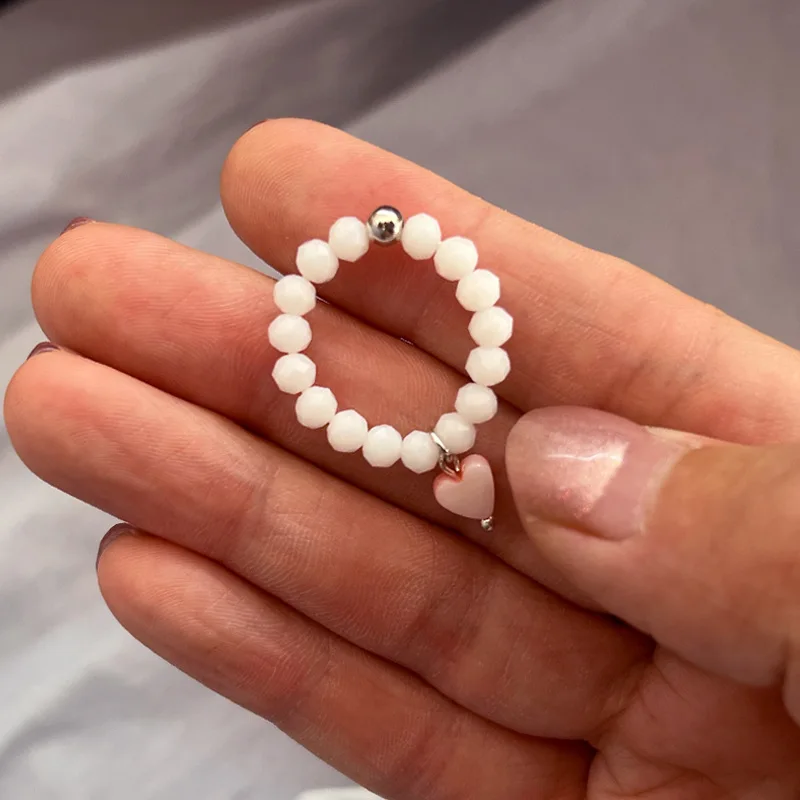 Vintage Originality String of Beads Elastic Cord Heart Shape Shell Pendant Rings for Women Elegant Round Bead Rings Jewelry Gift
