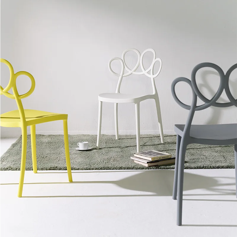 

Dining chair modern minimalist Nordic chair restaurant creative ins influencer plastic back home fashion café