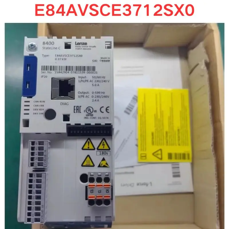 

Brand New Original E84AVSCE3712SX0 Frequency converters 0.37KW 220V