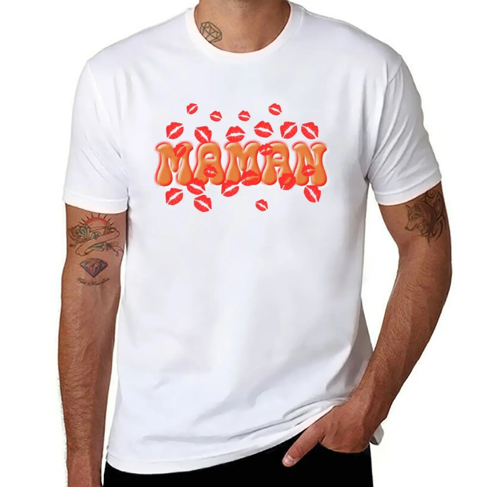

MAMAN, Mom in french with kisses T-Shirt t shirt men 100% cotton luxury brand cotton t shirt man T-Shirt