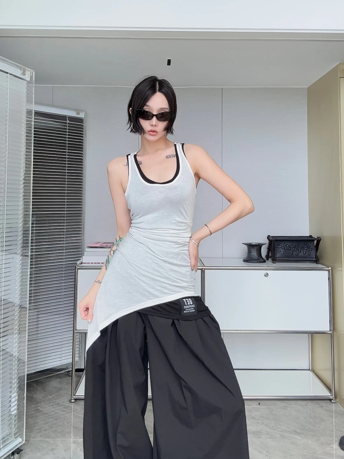 

Жилет IAMCPLUS 2025 асимметричного кроя с поясом, женский, модный, приталенный, средней длины, топ-жилет в стиле Commute, цветной