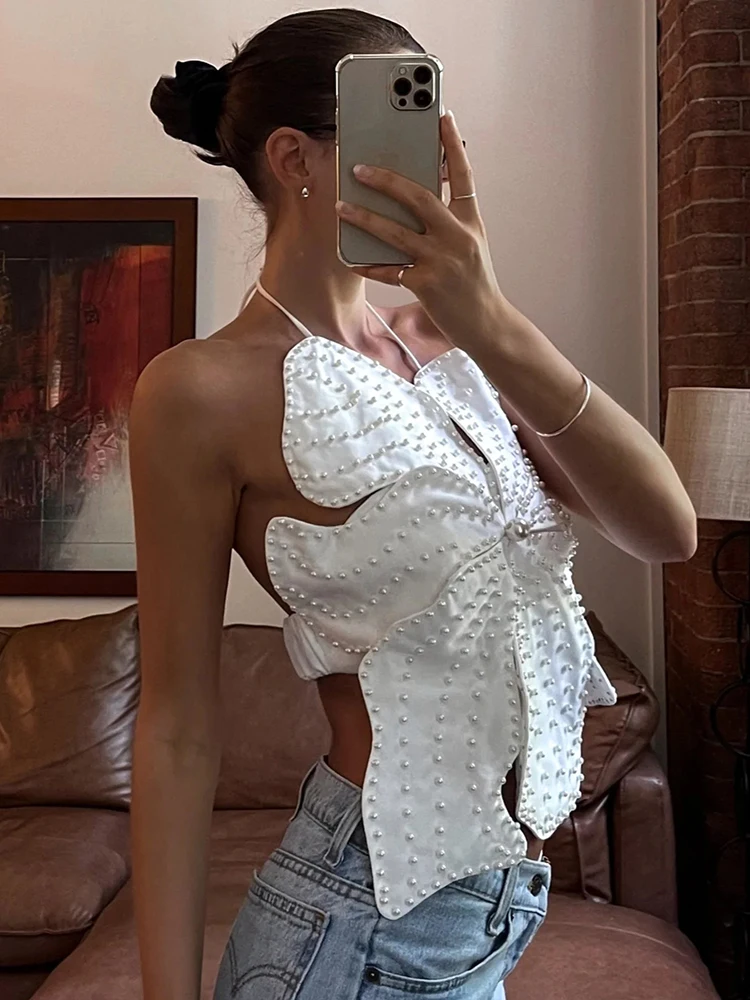 

Mozision сексуальные топы на бретельках с жемчугом и открытой спиной, женские модные белые топы без рукавов с открытыми плечами для пляжного клуба, вечерние укороченные топы, женский жилет