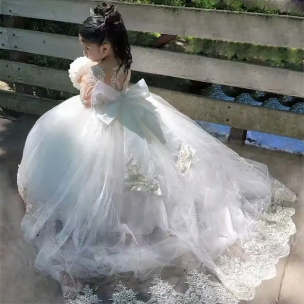 

Customized Luxury Flower Girl Dress For Wedding Appliques Lace Bow Princess Birthday Party Kids First Communion Pageant Gown