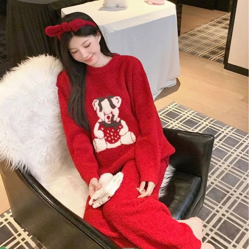 

Women's Cozy Cartoon Bear Pajamas Cute Loose Fit Christmas Red Loungewear Soft Thickened Fabric Round Neck Cartoon Bear One Size