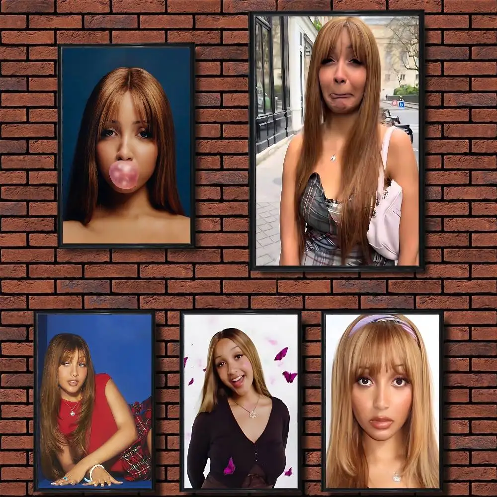 

Stateside Pain PinkPantheress High Quality Dorm Living Room Aesthetic Wall Decoration Painting Poster Stickers Gift