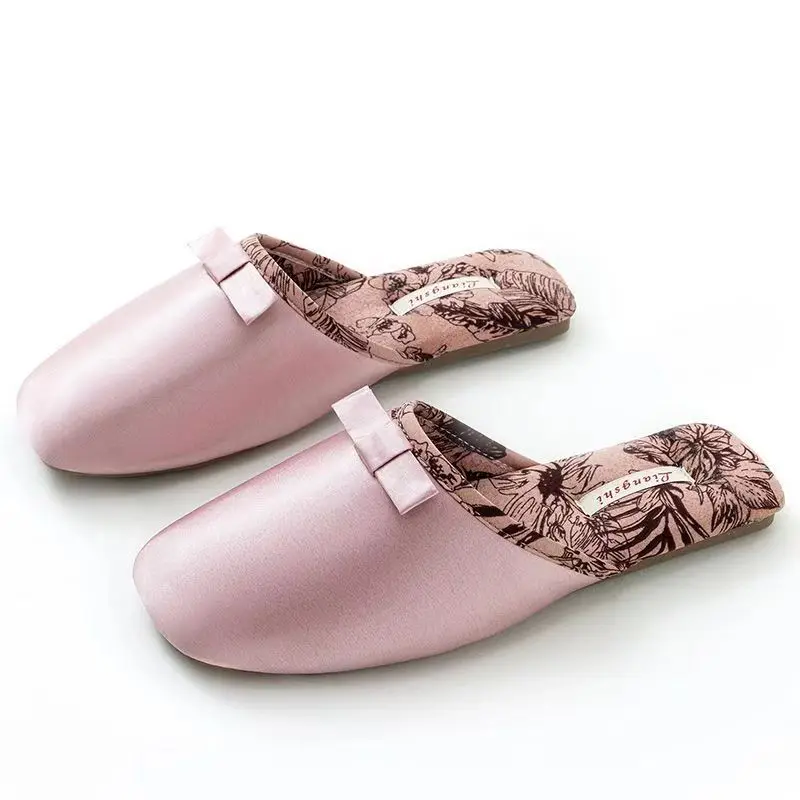 

New Women's Autumn Winter Silk Baotou Slippers Rubber Sole Lovely Bow Home Slippers Non Slip High Quality Floor Silent Slippers