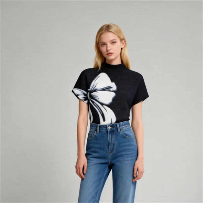 

Miyake Pleated Design Retro Printed Corn Kernel Short-sleeved T-shirt Temperament Slim Slim Top Women Summer New Style