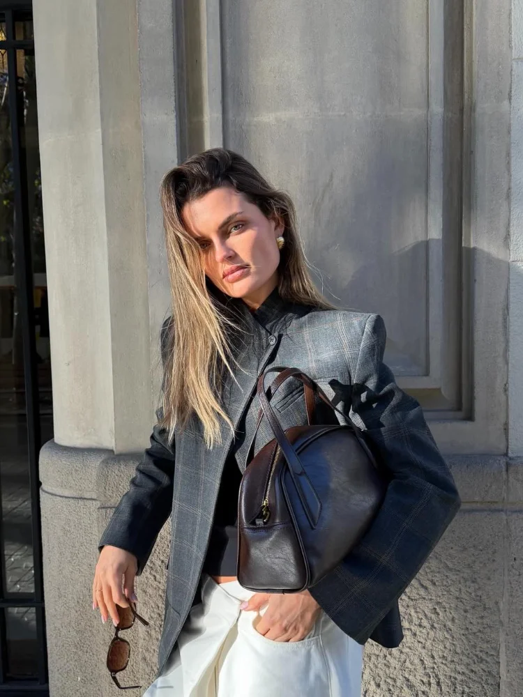 Женский пиджак в клетку нестандартной формы, модный свободный короткий пиджак с воротником-стойкой и длинными рукавами, 2026, верхняя одежда для повседневного использования