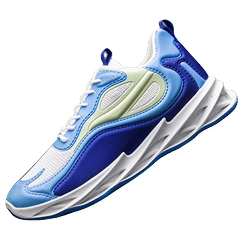 Men's shoes fashion Korean version trend teen students lightweight running shoes casual construction site labor insurance shoes
