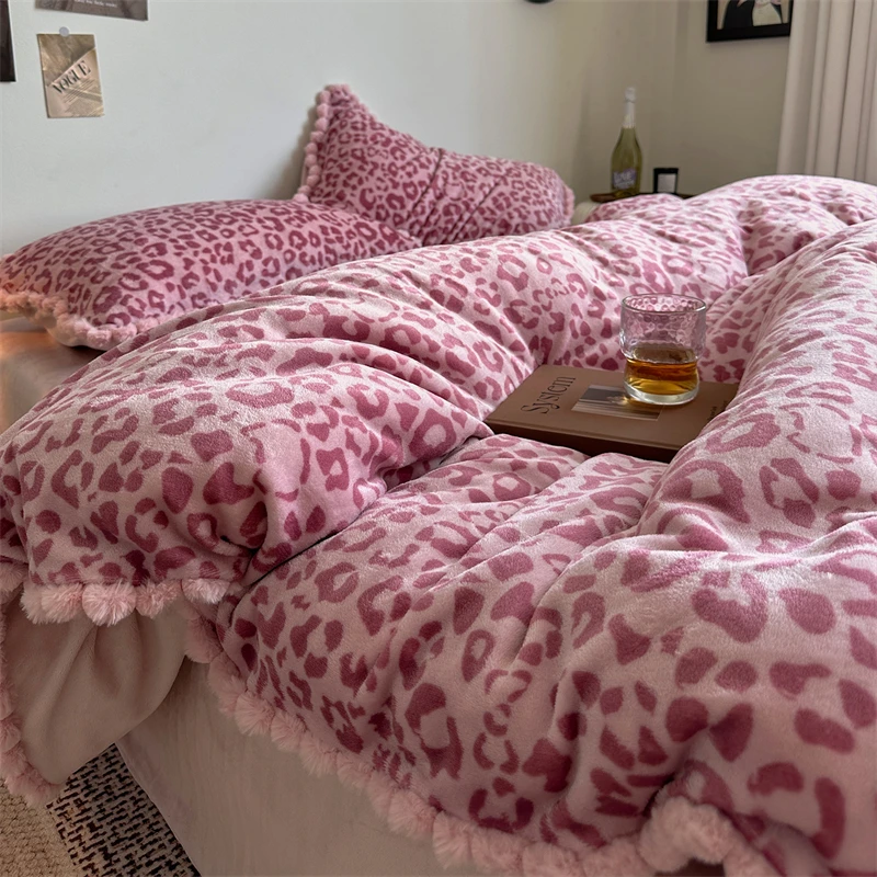 2025 Winter Thick Warm Luxury Leopard Print Velvet Queen Size Bedding Set Duvet Cover Flat/Fitted Bed Sheet Pillowcases 4Pcs