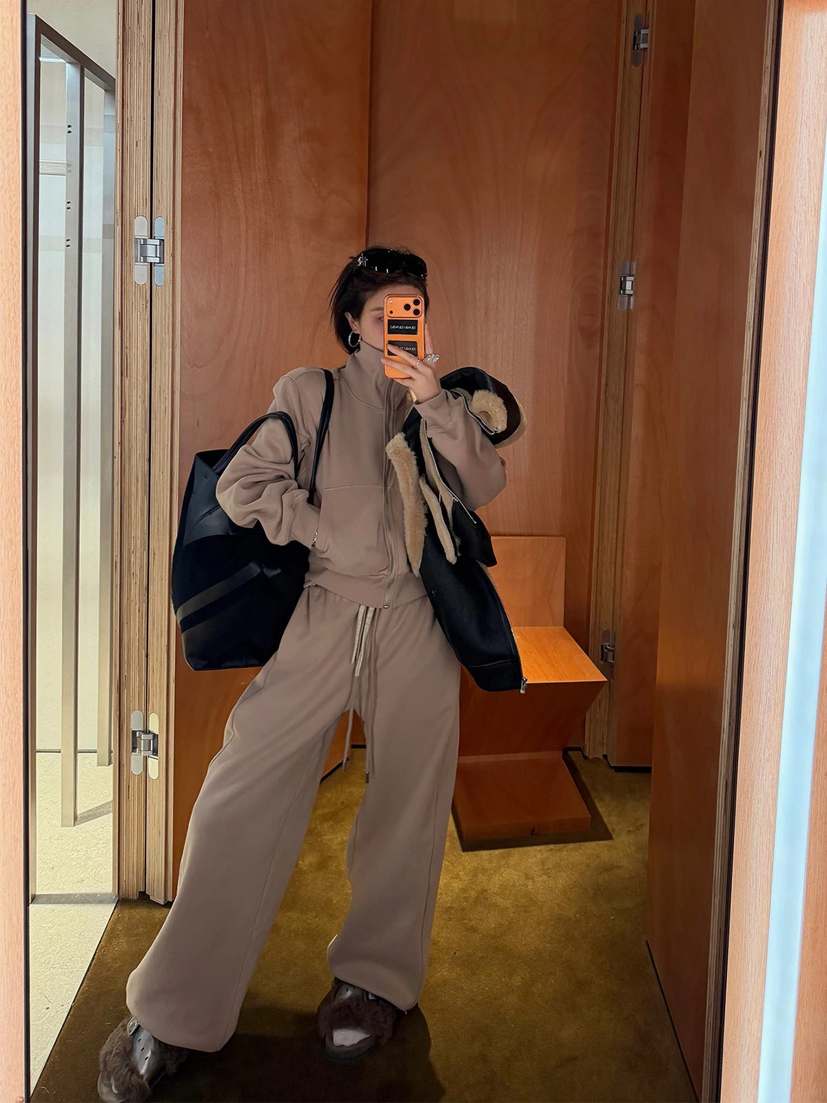 

IUIU AJing Home Loose Feel Set Women's Spring Stand Collar Casual Sweatshirt Wide Leg Sweatpants Two Piece Set