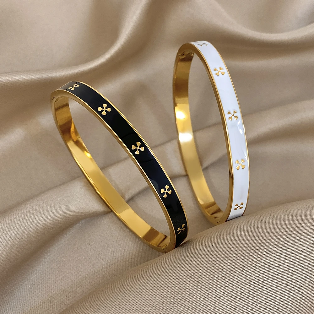 Edelstahl-Armreifen mit klassischem Blumenmuster, für Damen und Herren, stilvoll, vergoldet, schwarz, weiß, Emaille, offene Armreifen