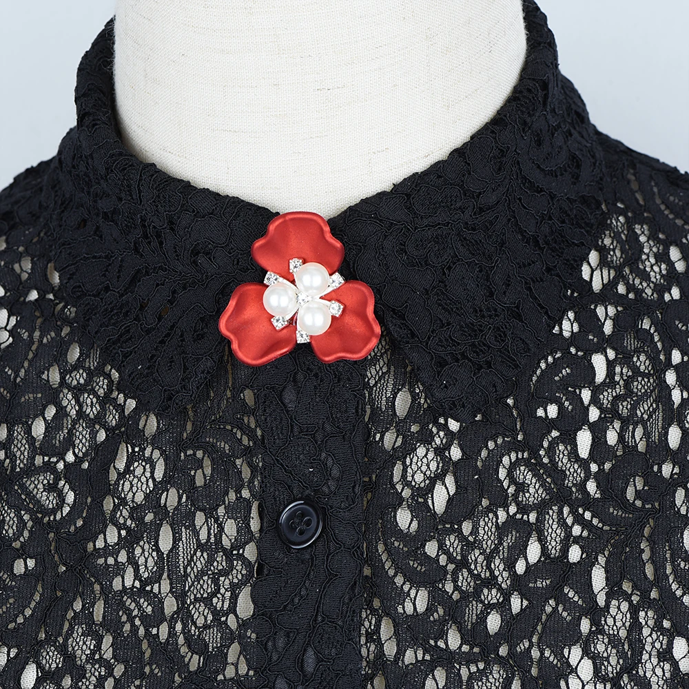 2Pcs Imitation Shell Pearl Flower Button Cover Luxury Shirt Sleeve Button Elegant Copper Cufflinks Accessories for Women