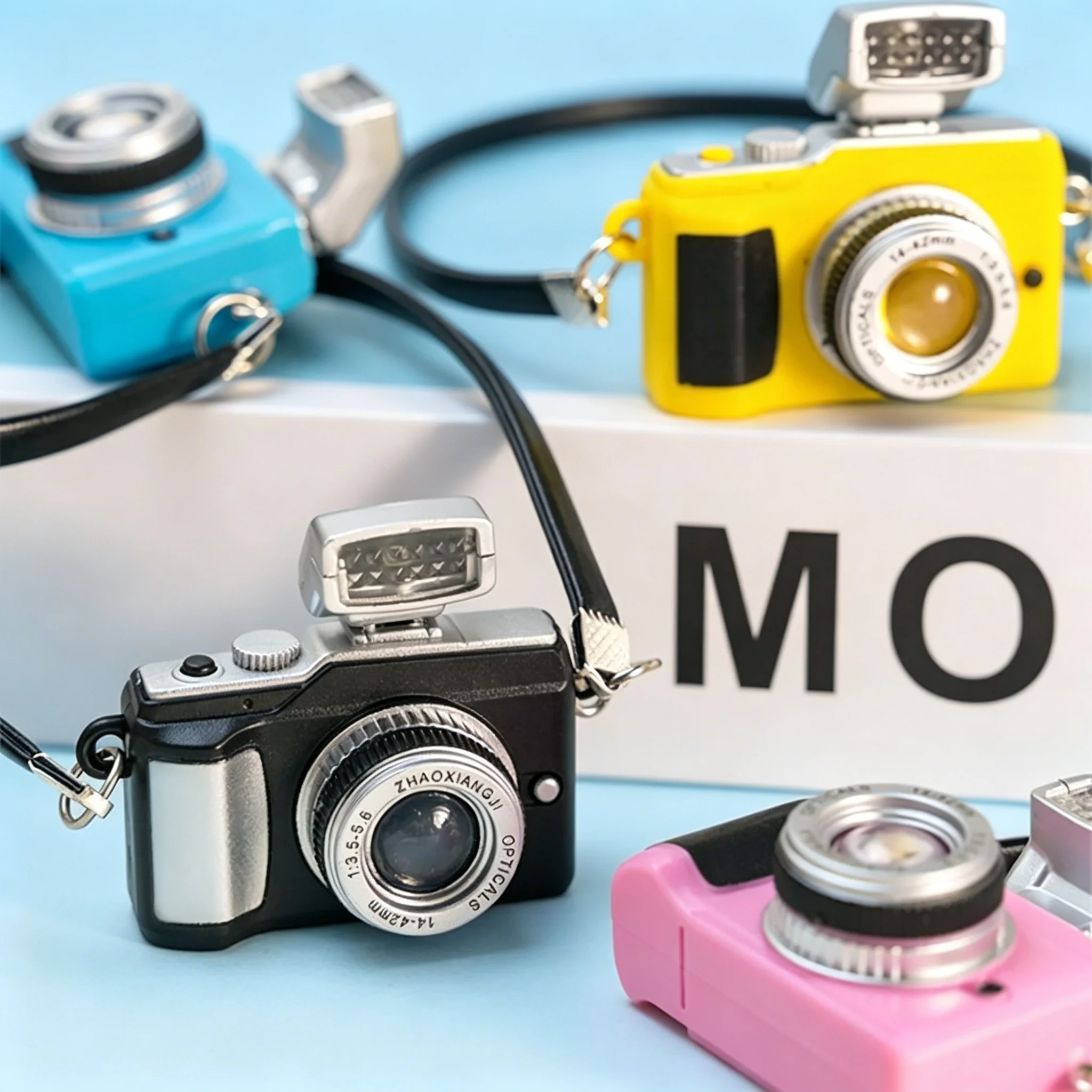 Mini Doll Camera Model with Flash Leather Lanyard Idol Cotton Doll Camera DIY Toy Dress Up Accessories Wholesale Retail