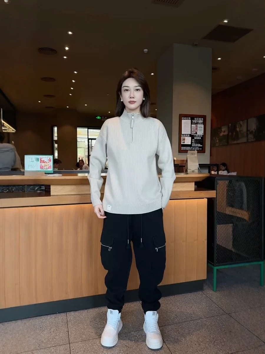 

Faionable Zipper Ne Men's Sweater Simple Luxury Color Casual Stand Collar Long Sve Comfortable Autumn Winter New...