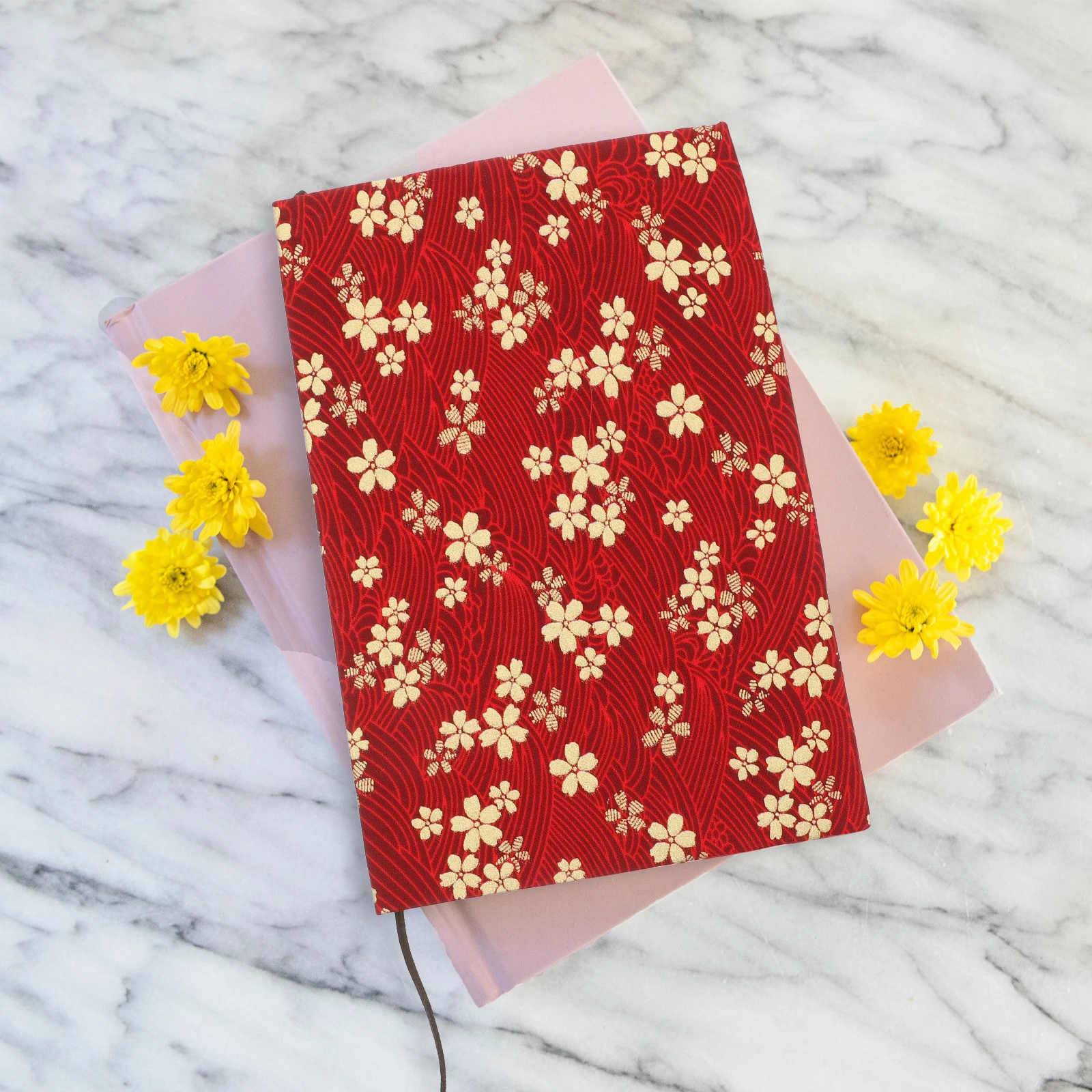 

Gold-stitched Flower Book Cover Fabric Covers for Hardcover Sleeves Books Babies Cloth Bookcover Pattern Fashion
