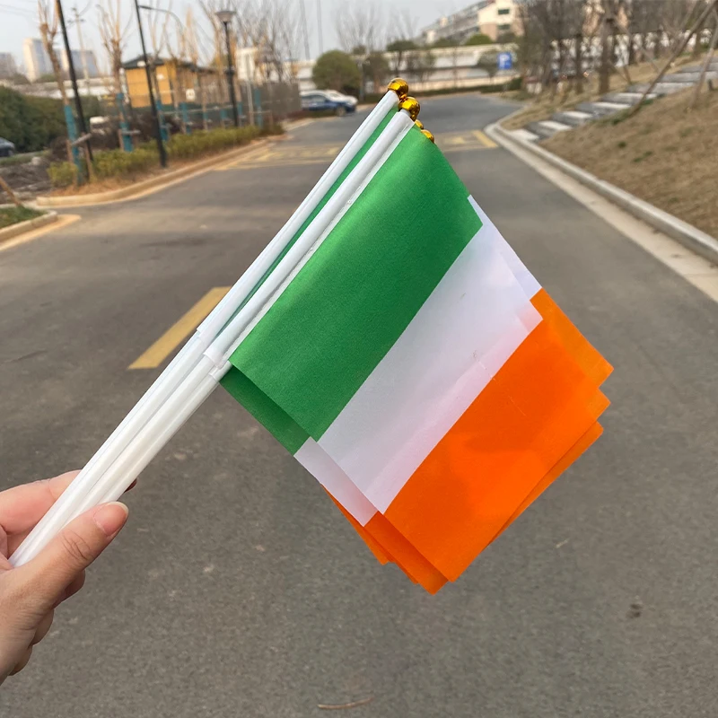 aerlxemrbrae Custom   Ireland   Hand Flag  50pcs/lot    flag with 14cm*21cm  Ireland  hand flag
