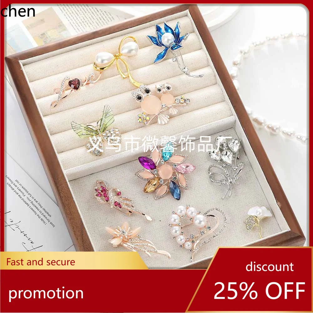 

YFY Suit Coat Chinese Style Brooch Vintage High-End Luxurious Flower Butterfly Pin with a Sense of and Light Luxury