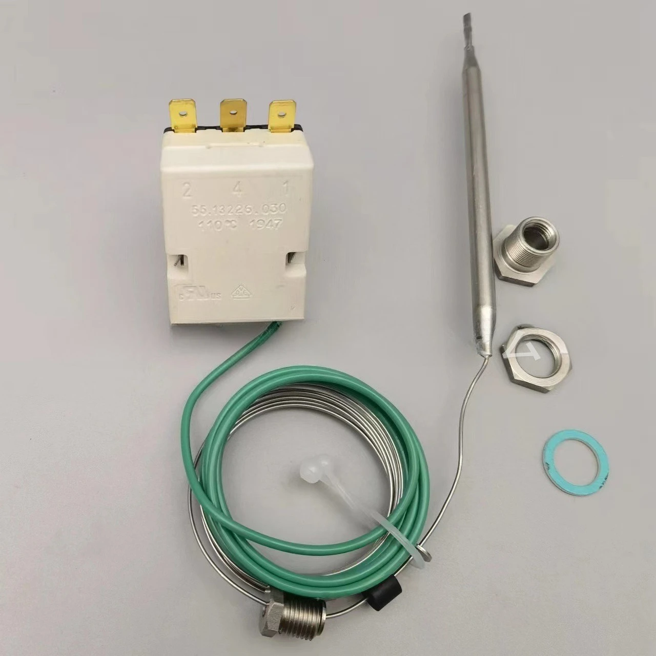Three Phase 30-110 Degree 3m Ultra Long Capillary Temperature Switch 55.13226.030