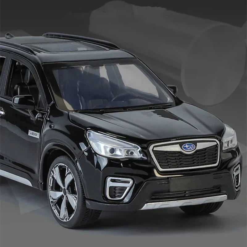 

1:30 Subaru Forester SUV Alloy Car Model Diecast Metal Toy Off-road Vehicles Car Model Simulation Sound and Light Toys Gift