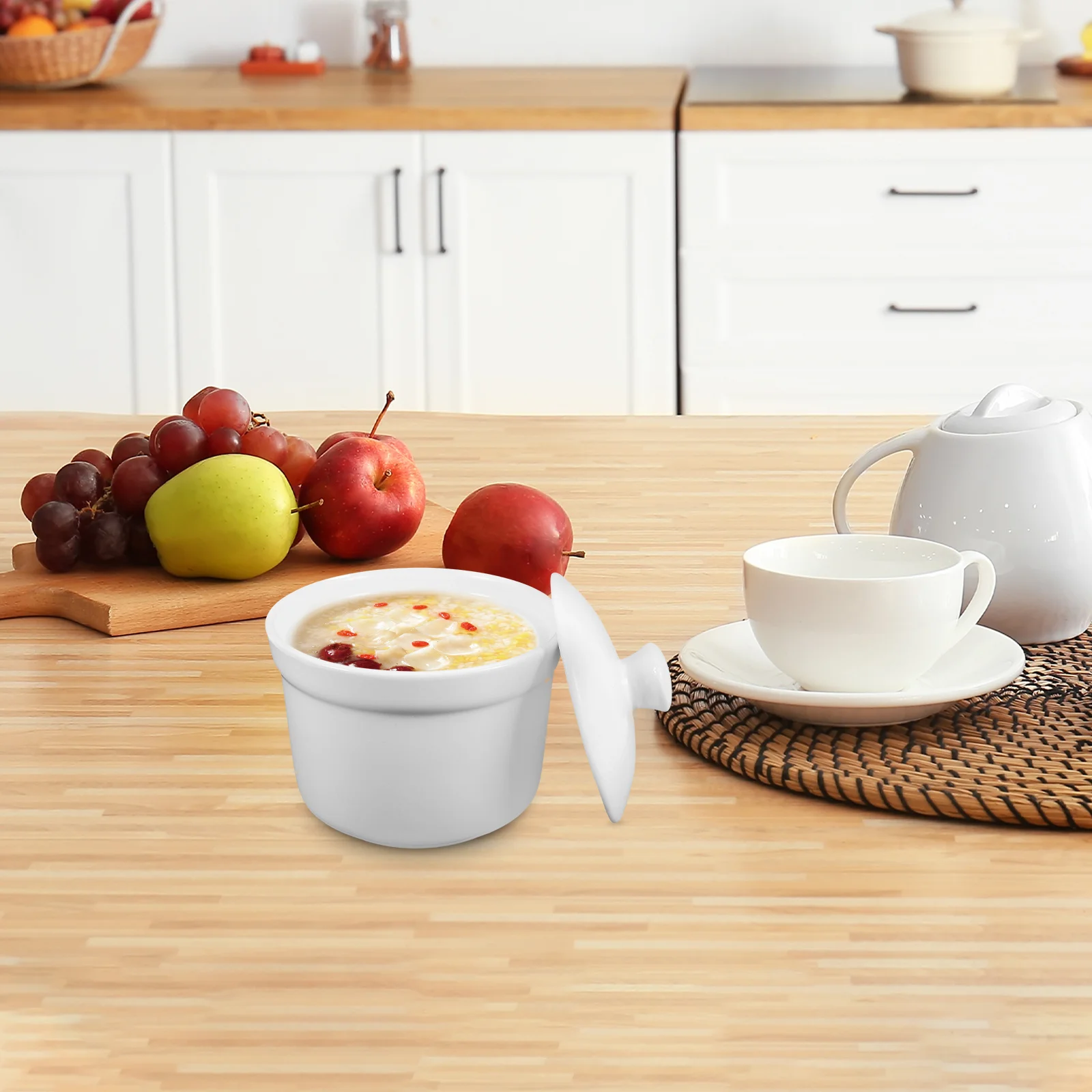 

2Pcs Ceramic Stew Pot Soup Bowl with Lid for Steaming Egg Custard Dessert Bowl Kitchen Soup Pot Kitchen Tableware