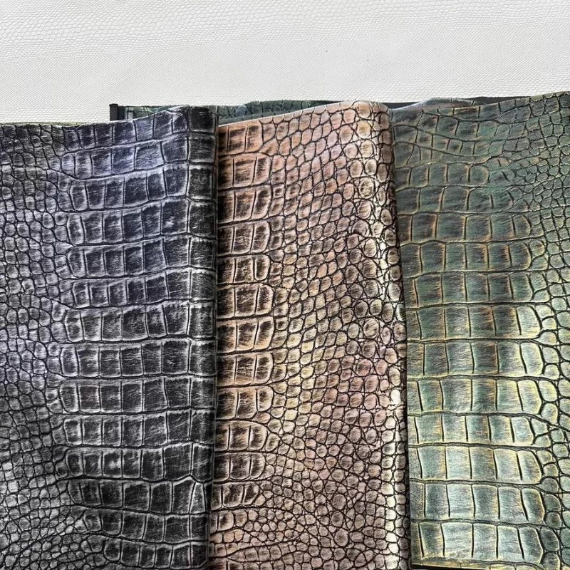 

Retro Crocodile Pattern Artificial Leather Fabric Luggage Handbags Clothing Design Pillows Hard Bags Craft Gifts Cloth