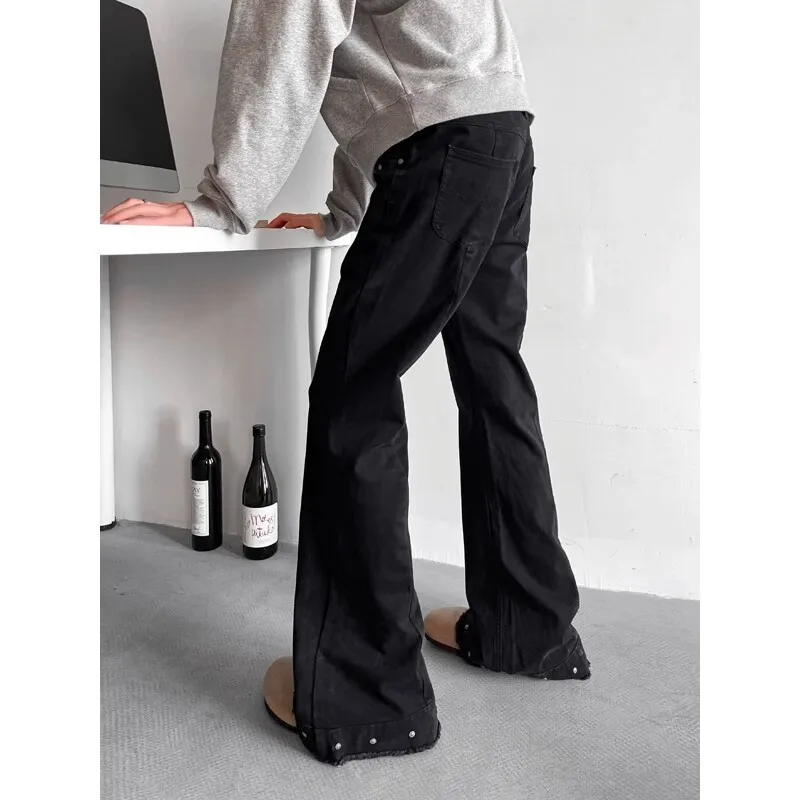 Men Black Rivet Raw Hem Flare Jeans Mid Waist Loose Wide Leg Floor Length Denim Pants Hip Hop Y2K Streetwear Casual Trousers
