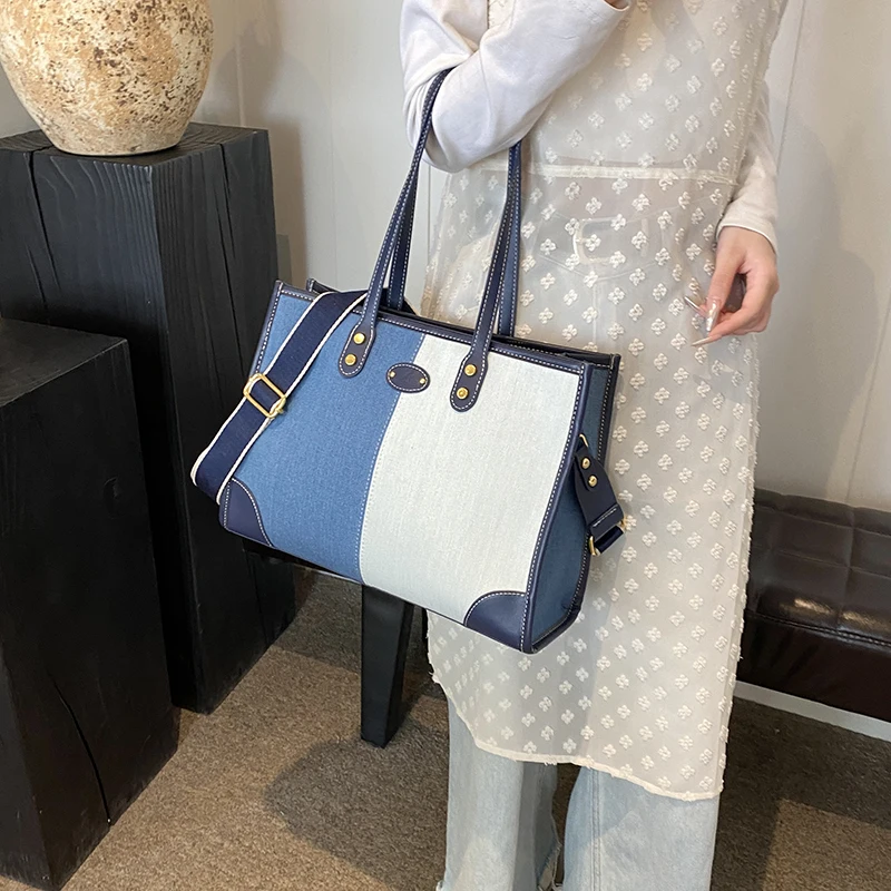 Denim Color Matching Handbags PU Zipper Grace Casual Classic Commute Style Large Capacity Women's Shoulder Bags 2024 New Tote