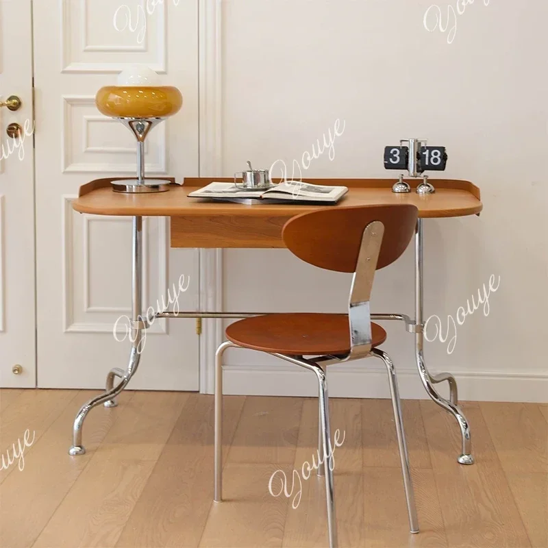

V63 Mid-Ancient Bauhaus Table Stainless Steel Desk Makeup Table Desk Computer