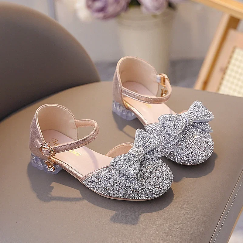 *2026Casual Bow Stage Elegant Cute Children's Sandals Summer Student Comfortable Crystal Runway Fashion Baby Girl Princess Shoes
