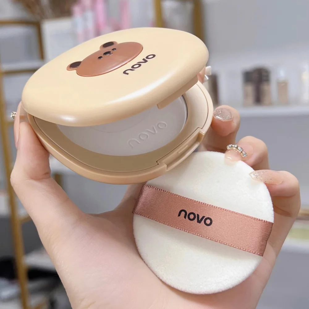 NOVO-Polvo de ajuste sedoso, corrector de Control de aceite de doble uso húmedo, impermeable, a prueba de sudor, maquillaje facial duradero Natural