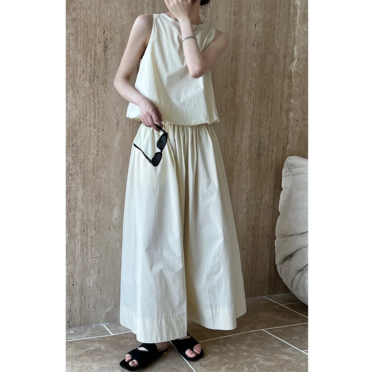 

Lu Xi Flower Bud Tank Top+half Skirt Umbrella Skirt Two Piece Set 2025 Summer Korean Design Sense Set 7082