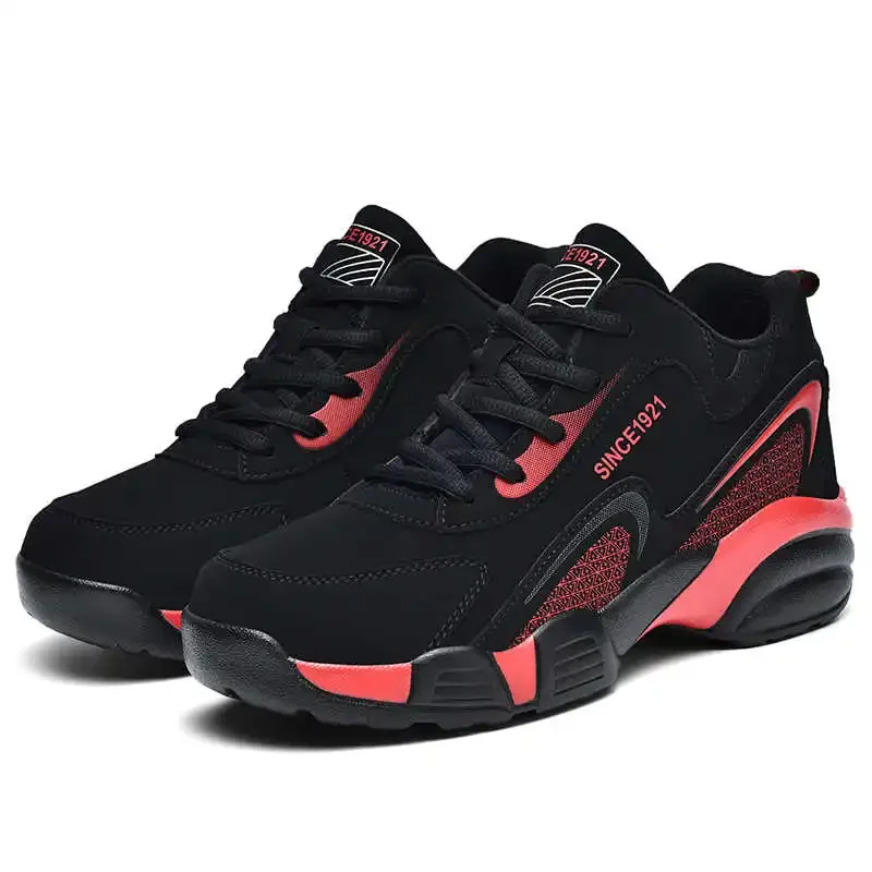 Scarpe da ginnastica nere da uomo di mezza stagione dal taglio alto Scarpe da skateboard da uomo Scarpe da esterno Plus Sport Luxo Womenshoes Esercizio 2025estate