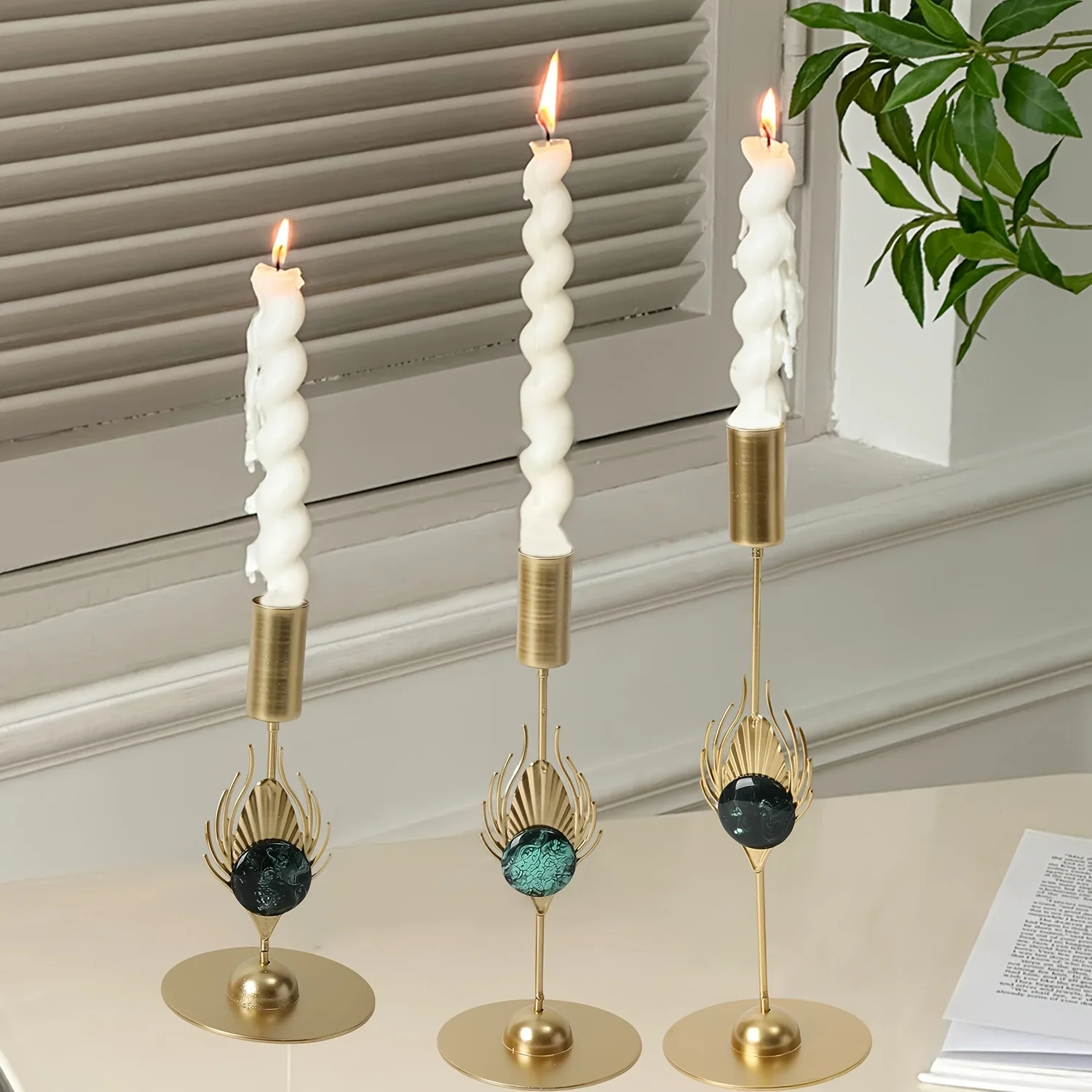 3 قطع - مجموعة حامل شموع عالية القطب - حامل شموع معدني أنيق على سطح الطاولة، رومانسي، مثالي لديكور المنزل (الشموع غير متضمنة) #1