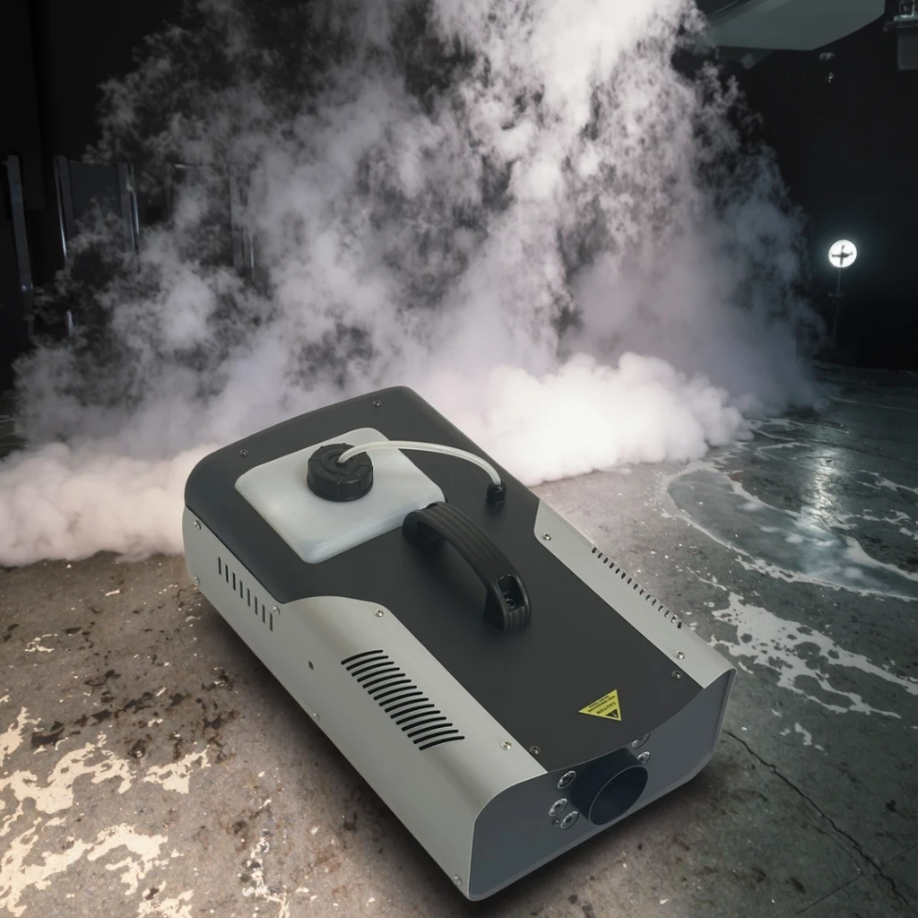 

2.5L 1500W Electric Fog/Smoke Machine with DMX512 Control and Remote Made of Aluminium