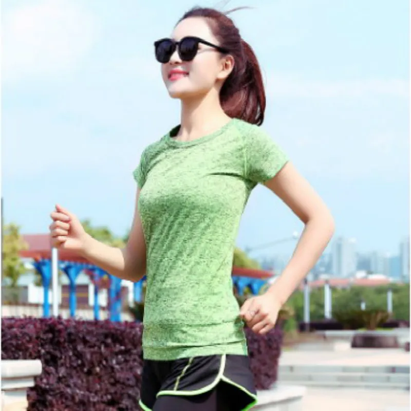 Hot Sell Sport Running T Shirt for Women Quick Dry Gym Yoga Shirts Ladies Fitness Short Sleeve T-shirt Jogging Running Tops