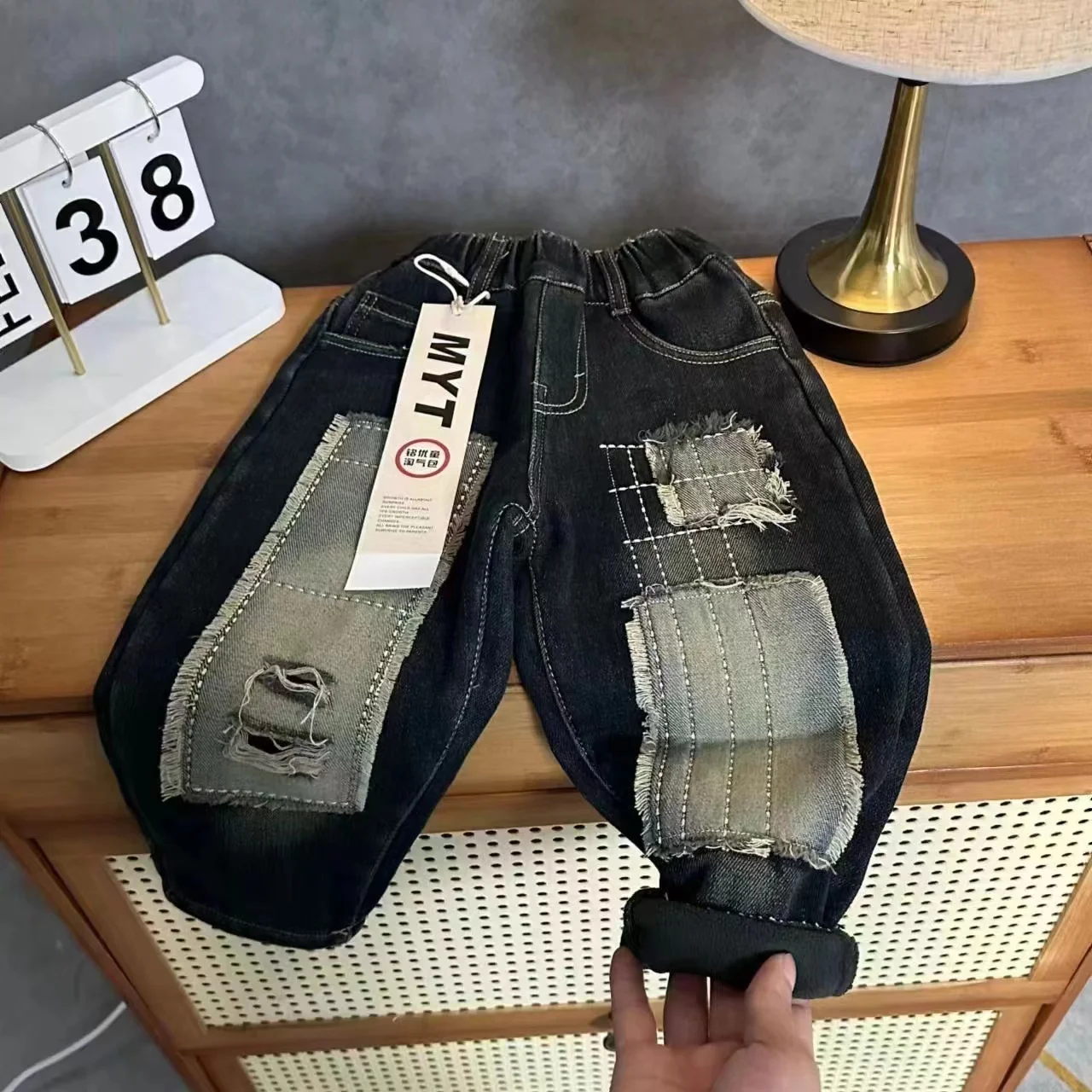 

Fashion Loose And Versatile Handsome Plush Pants Boys Jeans Children's Spring And Autumn Jeans 2025 New Boys Casual Baby Boys