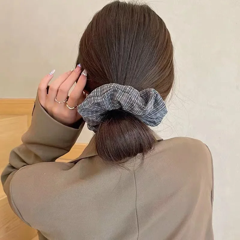 New Fashion Vintage Scrunchie Plaid Elastic Hair Bands Women Elegant Brand Designers Hair Tie Ponytail Girls Hair Accessories