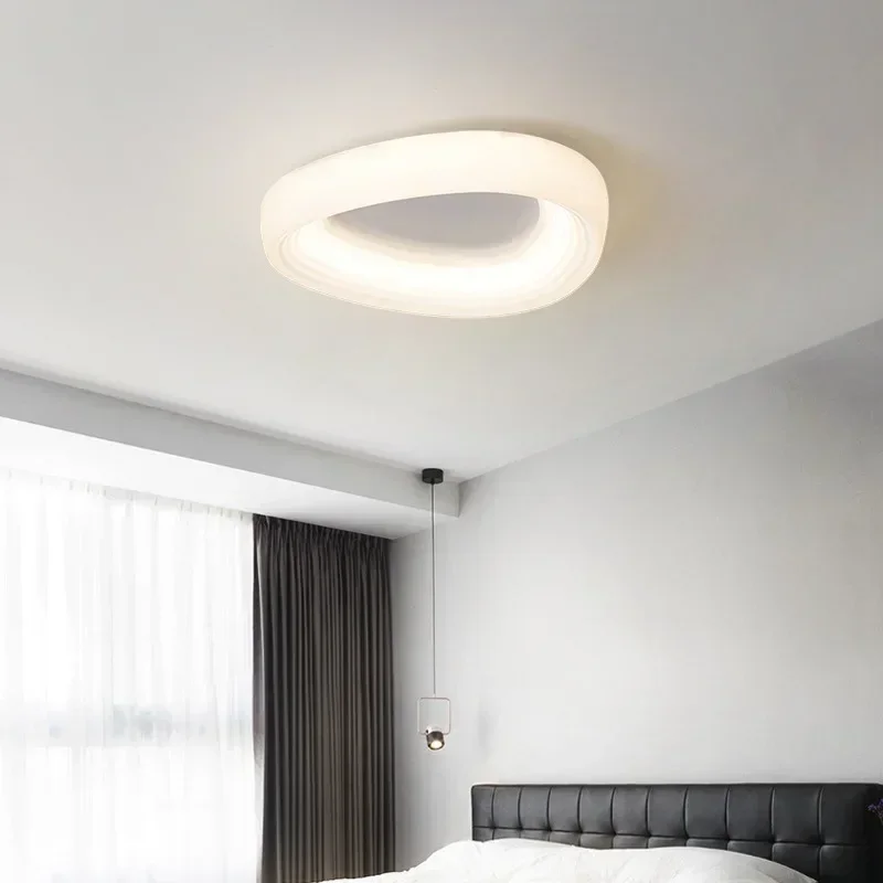 SANDYHA Modern Minimalist Cream Chandelier Ring Warm Ceiling Light Elegant Home Decor Bedroom Living Room Study Accent Lighting